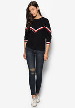 Загрузить изображение в средство просмотра галереи, Black Long Sleeve Shirt
