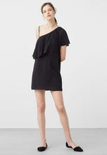 Загрузить изображение в средство просмотра галереи, Mid One-shoulder Dress
